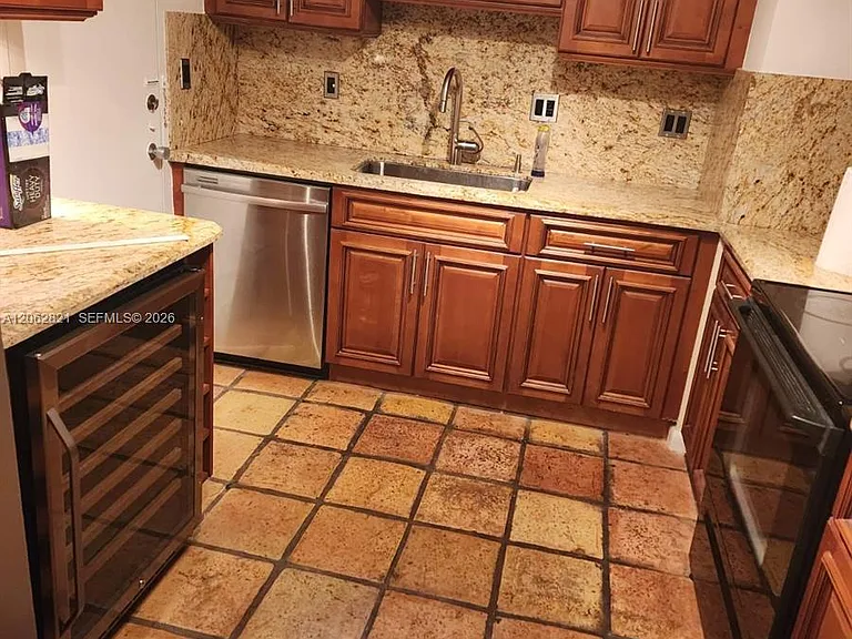 2451 Brickell Ave #17U — Photo 10