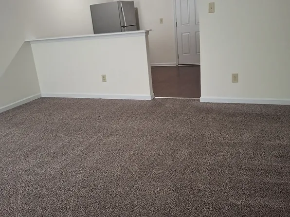1319 Bostian Dr #1319, Fayetteville, NC 28304