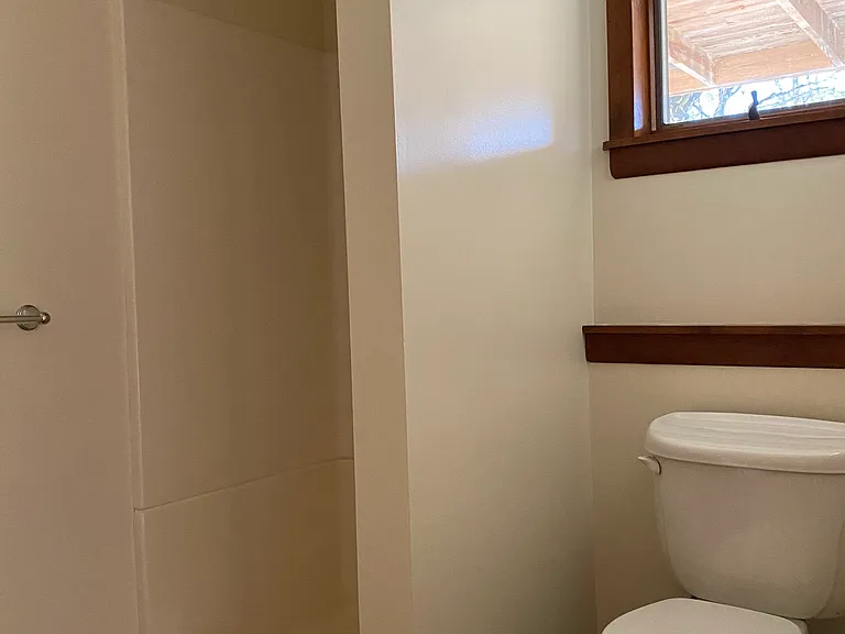 23-25 Maple Ave #25A — Photo 9