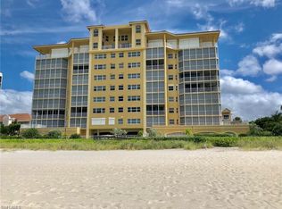 9577 Gulf Shore Dr APT 304, Naples, FL 34108