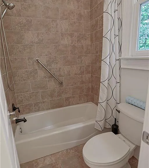 1296 Lenox Park Blvd — Photo 52