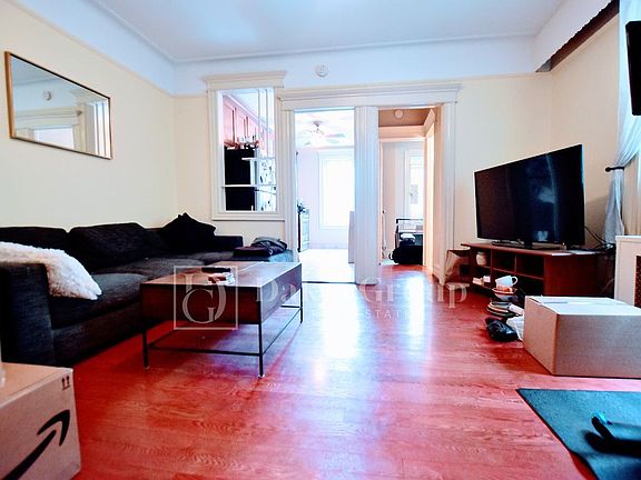2nd image of 32-80 38th St #Dg2