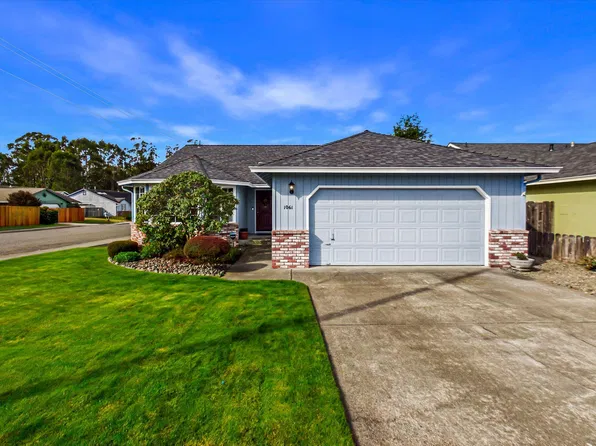 1061 Nelson Way, McKinleyville, CA 95519