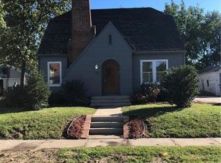 728 East Ave, Nevada, IA 50201