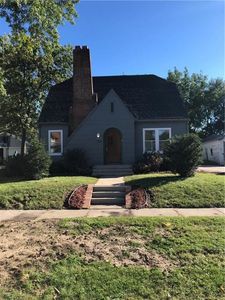 728 East Ave, Nevada, IA, 50201