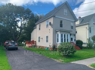 93 Holyoke St, Brewer, ME 04412