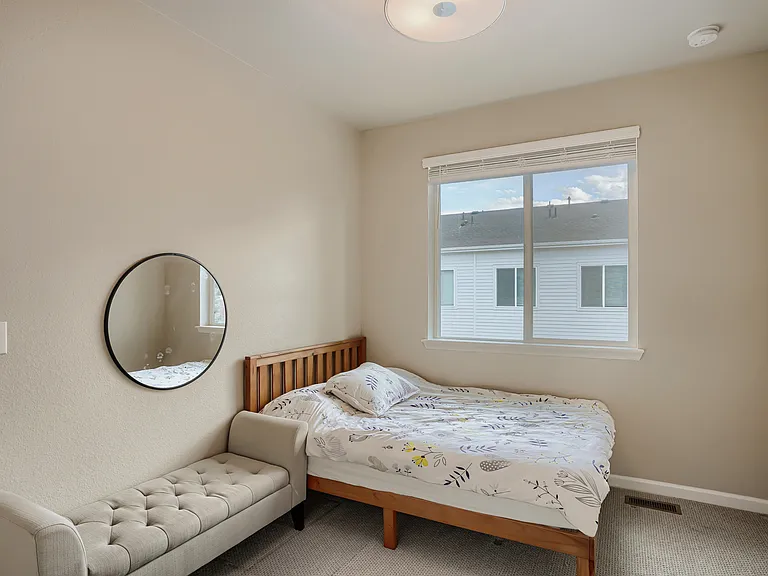 1909 S Poplar Ct — Photo 18