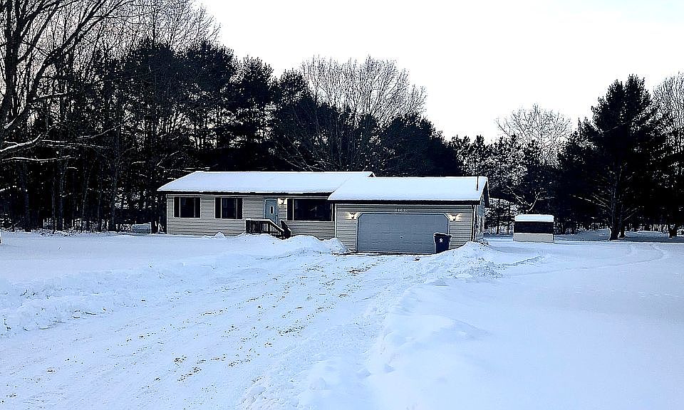 1st image of 19056 Arrowhead Ln