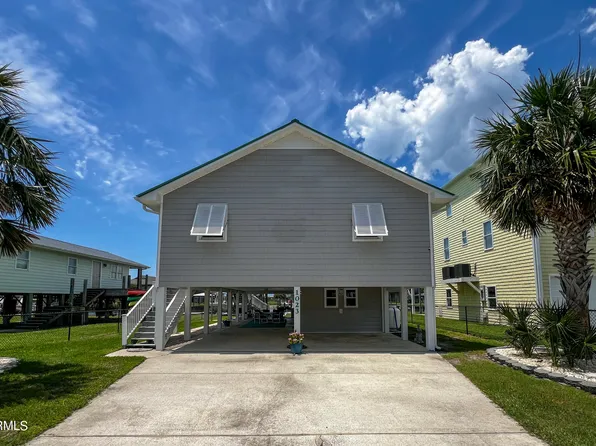 1023 1st Street, Surf City, NC 28445