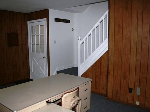 Reception/Waiting Area