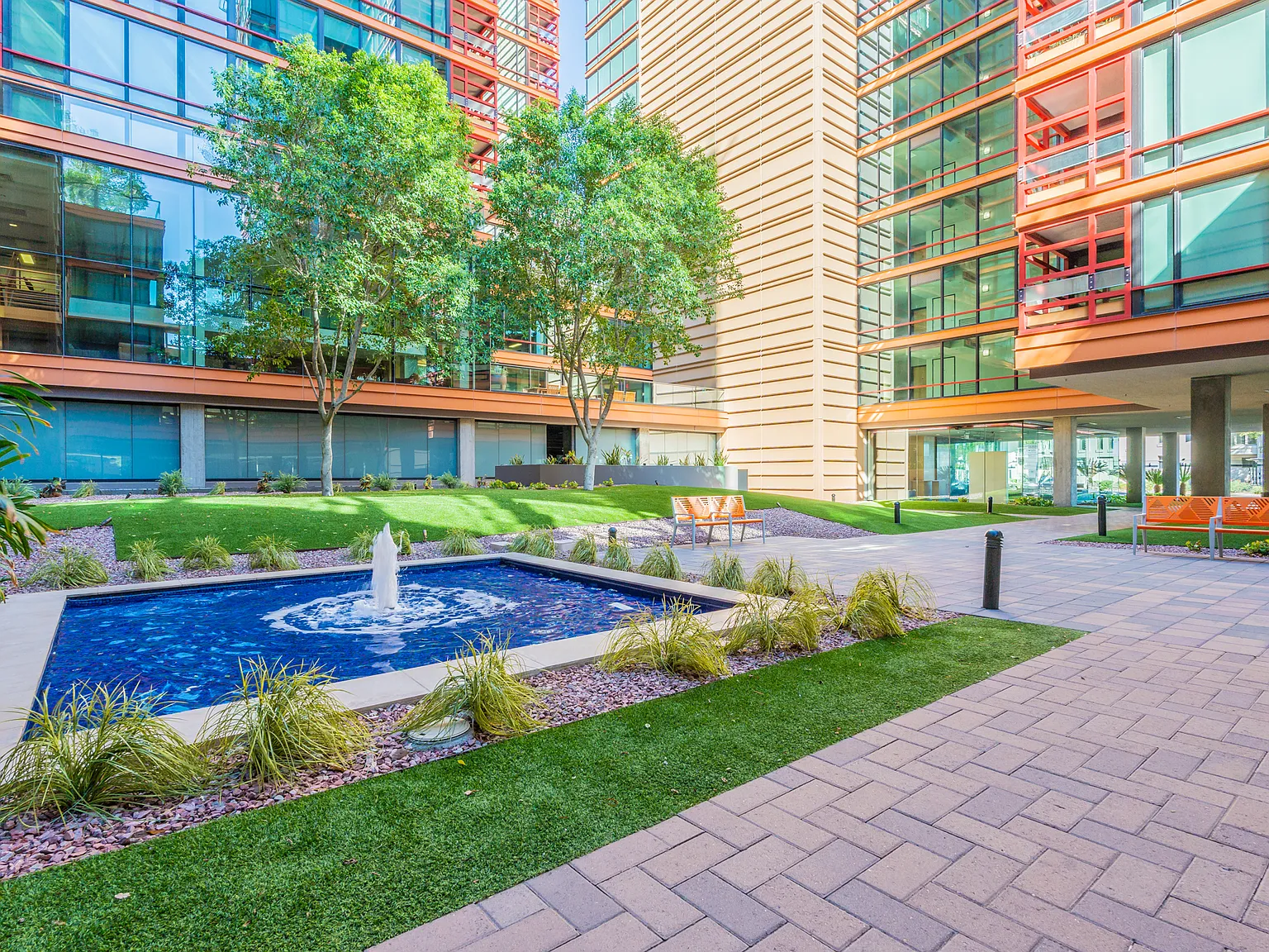 1 bed, 862 sqft, $2,200 — Photo 2