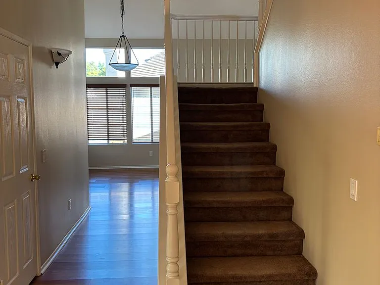 10463 Graham Ct — Photo 26