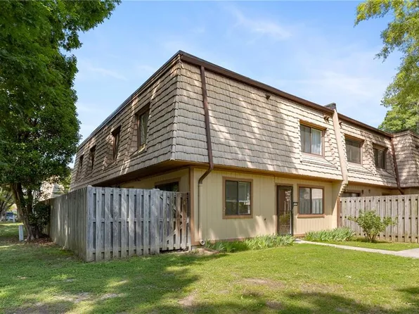 1532 Monterry Pl, Newport News, VA 23608