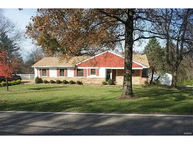 12231 Mentz Hill Rd photo 1