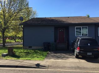 242 S 34th St, Springfield, OR 97478