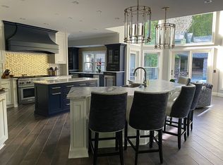 37200 Royalton Rd, Grafton, OH 44044