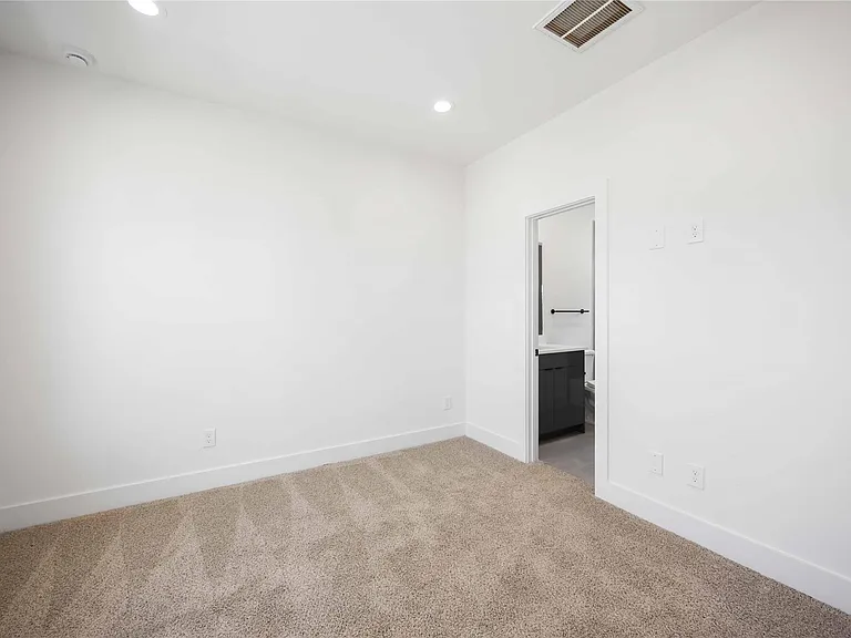 6735 Peerless St #C — Photo 21