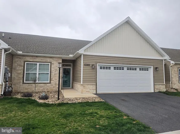 120 Cardinal Dr, Shippensburg, PA 17257