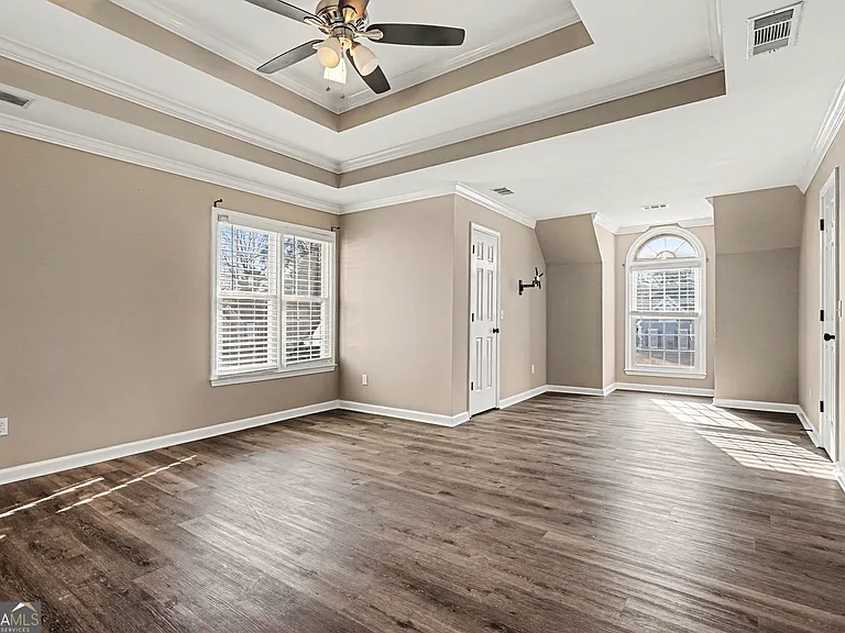 3170 Sherwood Oaks Ct — Photo 9