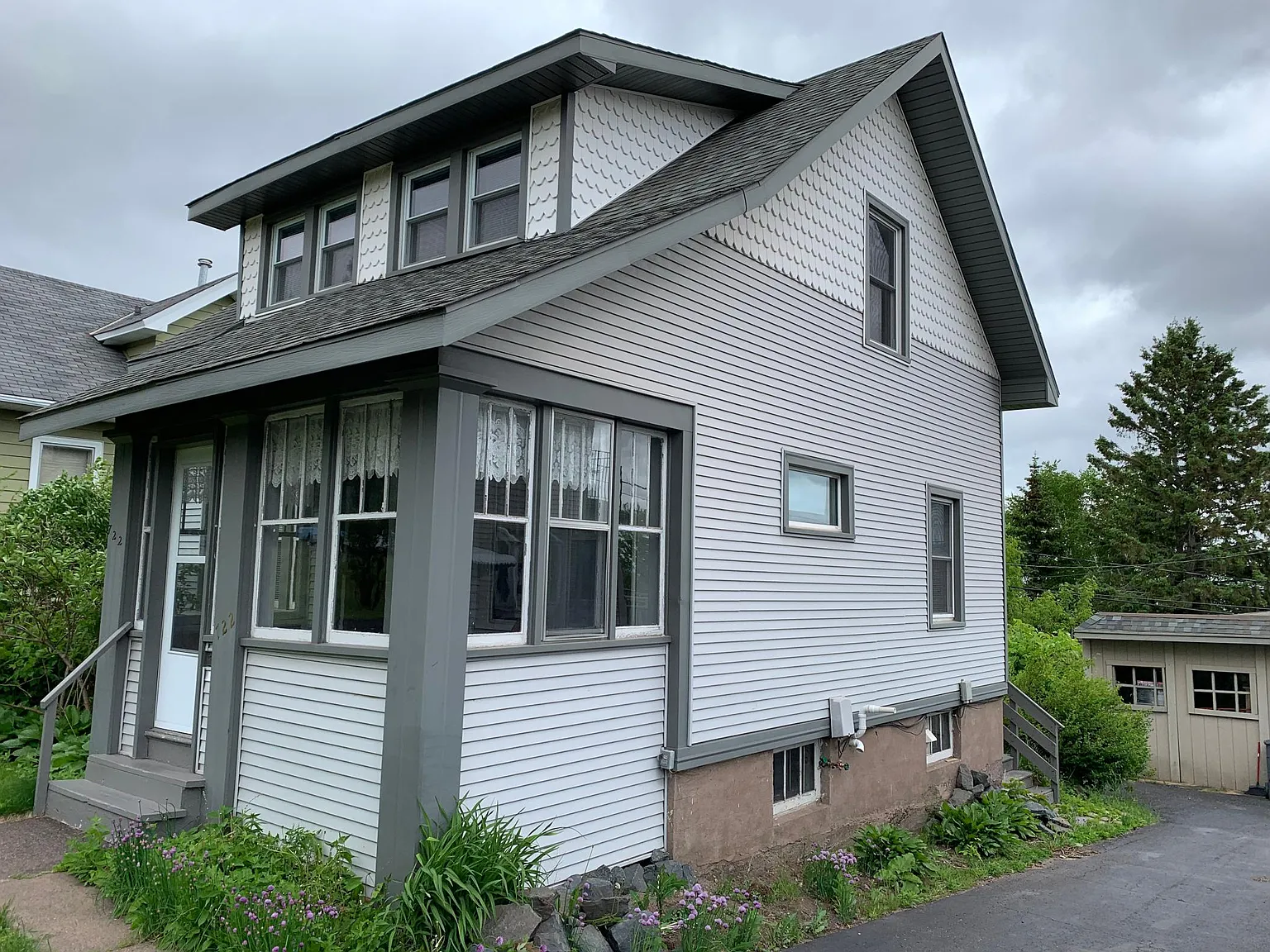 2 bed, 1200 sqft, $1,550 — Photo 2