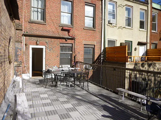 Rented by Stefan R. Capan, LREB | media 19