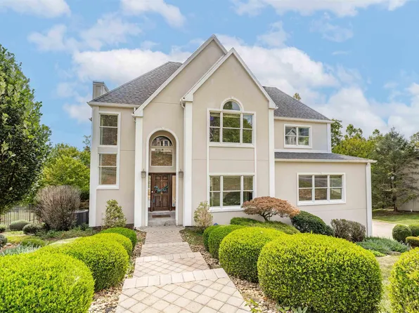4517 Laurel Ridge Dr, Morgantown, WV 26508