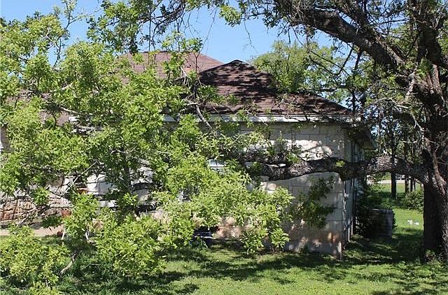 2nd image of 104 Meadow Way