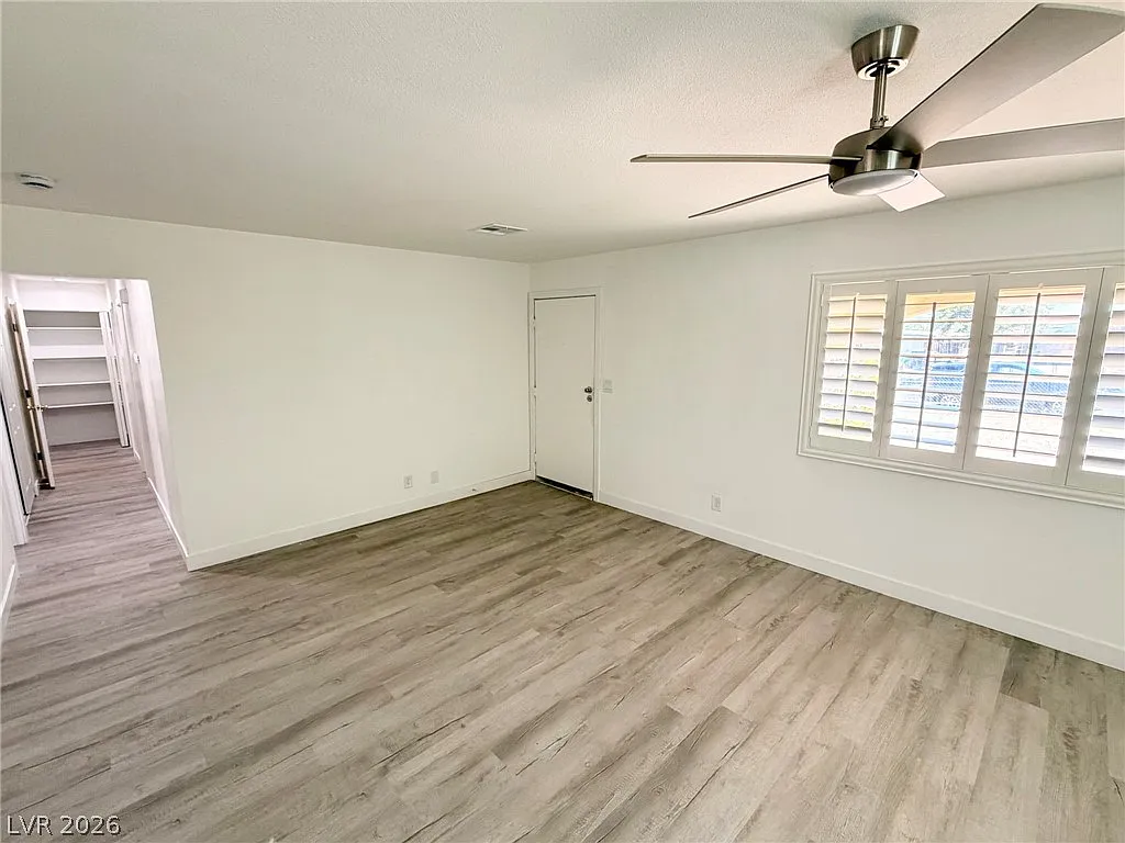 4 bed, 2.0 bath, 1152 sqft, $1,980 — Photo 2