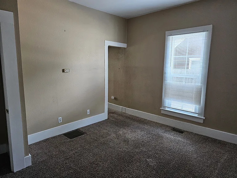 329 E Dale St #1 — Photo 7