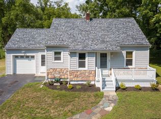 111 Lasher Rd, Selkirk, NY 12158