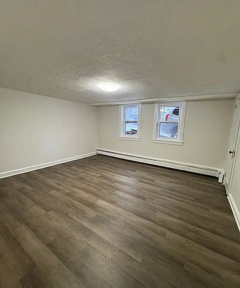 94B W Chestnut St #B — Photo 8