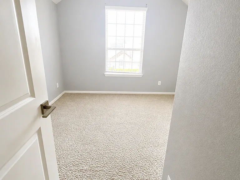 7220 Ridgepoint Dr — Photo 14