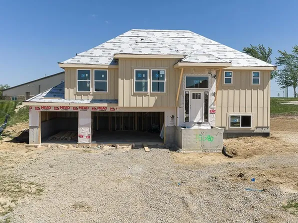 15580 Sheridan Ct, Basehor, KS 66007