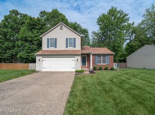 11202 Fox Meade Rd, Louisville, KY 40229