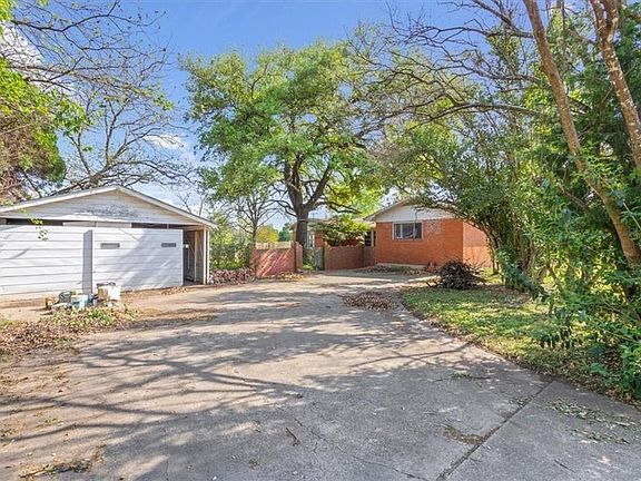 Rear driveway parking
