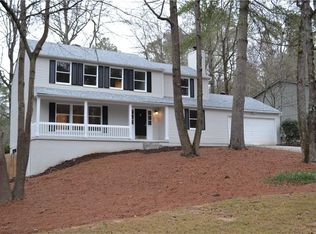 100 Hillside Ln, Roswell, GA 30076