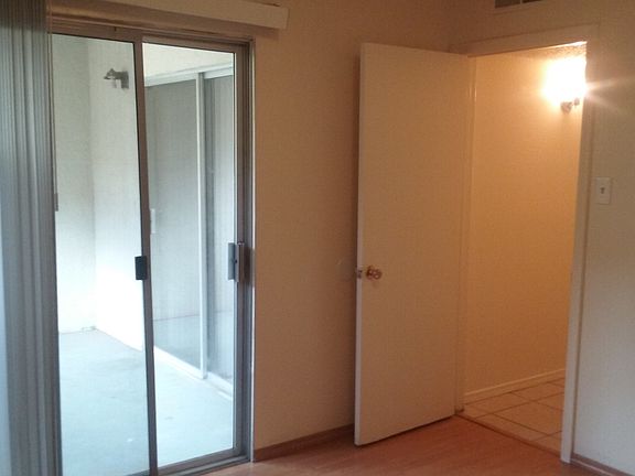 4th image of 5410 Phoenix Ave NE APT 25