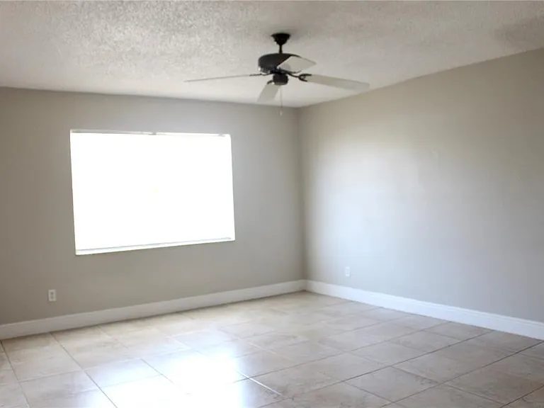 9101 Tudor Dr #F206 — Photo 6