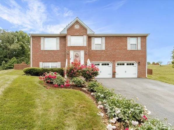4541 Lomond Cir, Salem, VA 24153