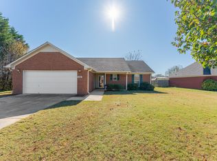 290 Stone Hill Dr, Huntsville, AL 35811