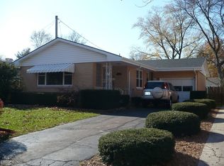 609 S Chicago Ave, Champaign, IL 61821