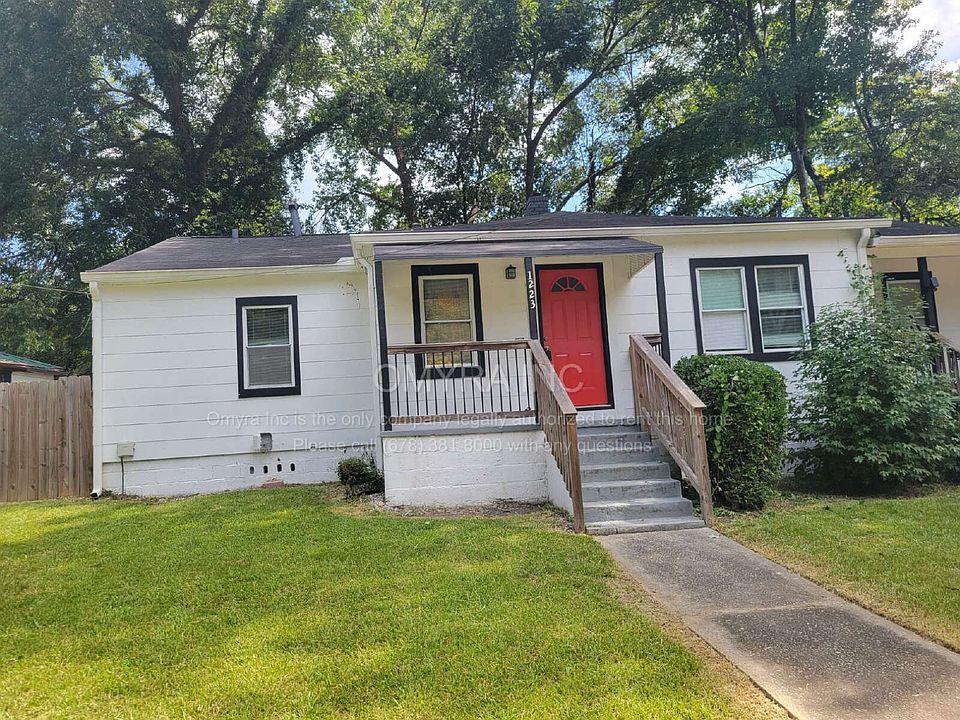 1st image of 1223 Campbellton Pl SW