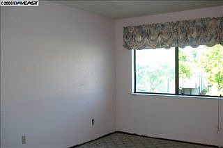 2nd image of 2542 Copa Del Oro Dr