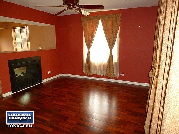 2nd image of 884 Four Seasons Blvd