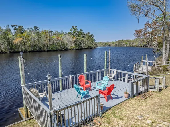 9 Christy Ln, Sopchoppy, FL 32358