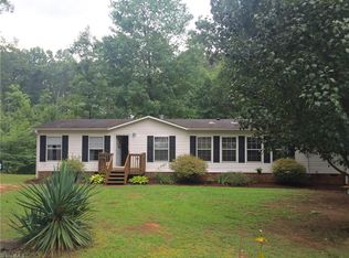 543 Pineville Rd, Mocksville, NC 27028