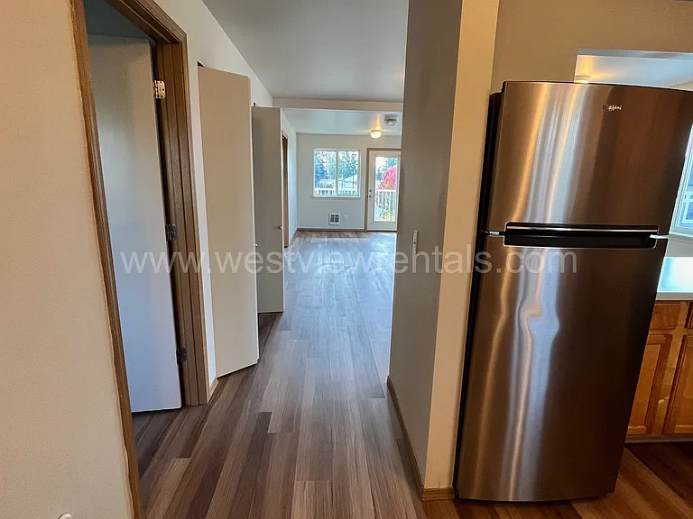 139 Prince Ave #304 — Photo 9