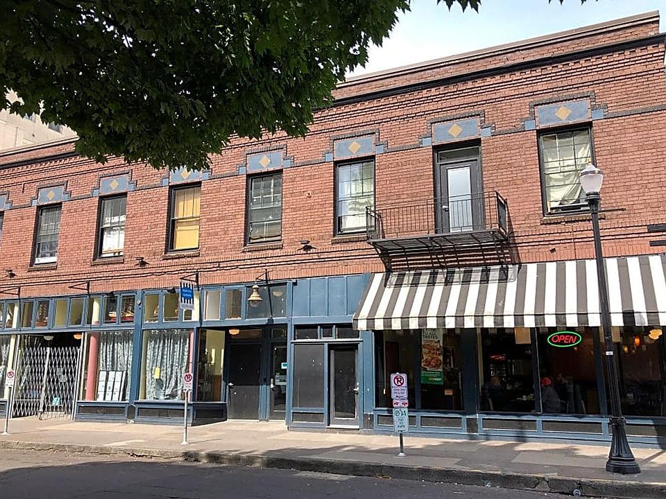 1st image of 205 NW Couch St #808-207