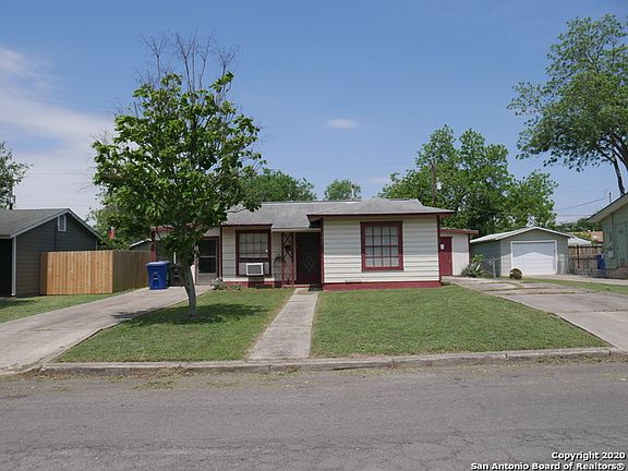 3rd image of 3615 Portsmouth Dr