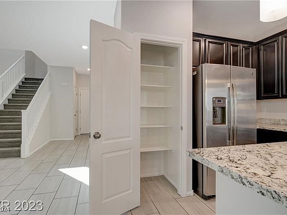 4th image of 10826 Henesco Bay St